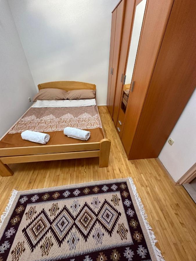 Apartment Nina Mostar Exterior foto