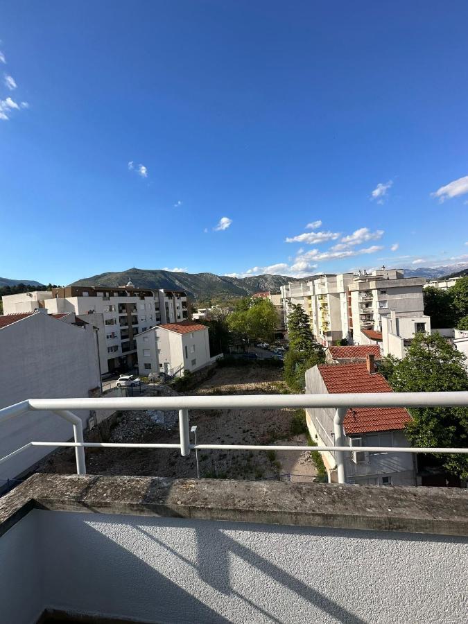 Apartment Nina Mostar Exterior foto