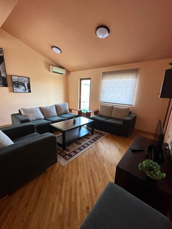 Apartment Nina Mostar Exterior foto